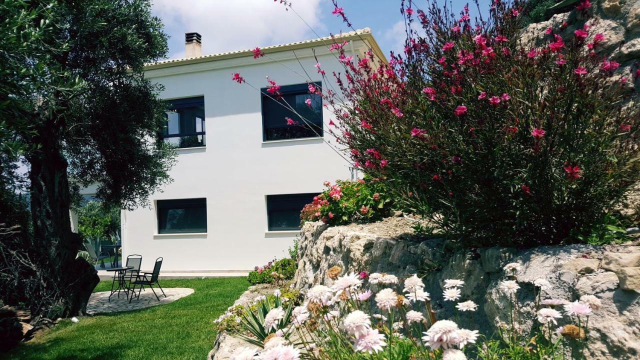 Villa Olivia Pentati Экстерьер фото
