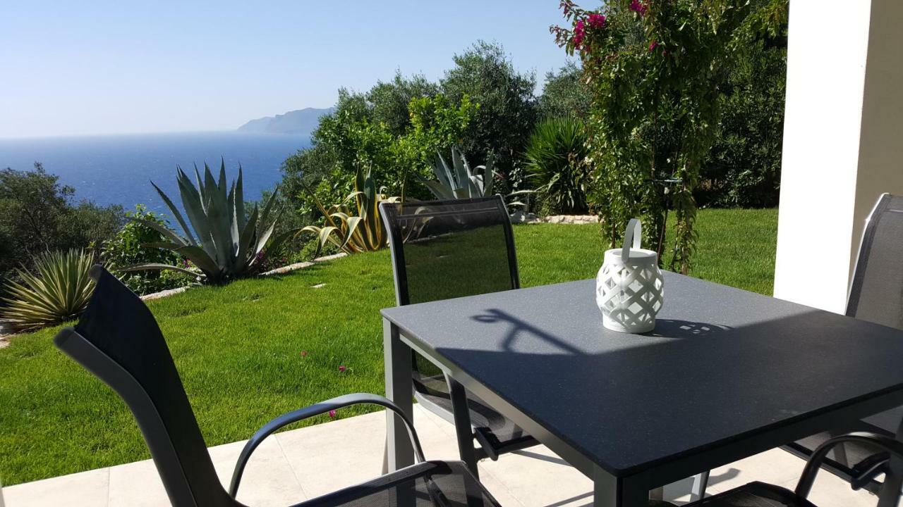 Villa Olivia Pentati Экстерьер фото