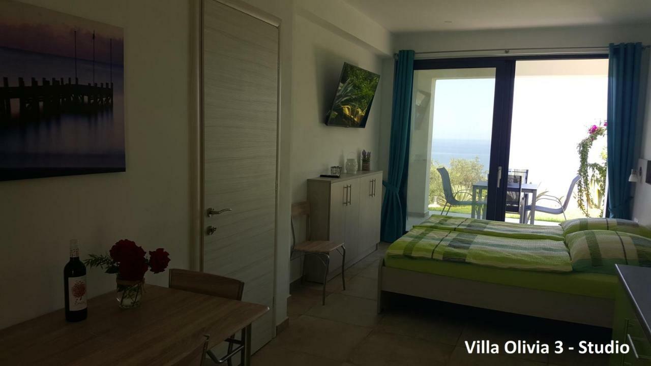Villa Olivia Pentati Экстерьер фото